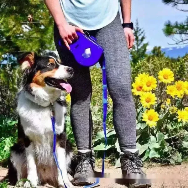 4 In 1 Retractable Kettle Dog Leash - Image 2